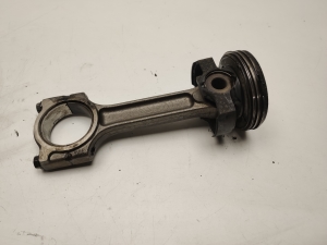 Mercedes Benz A-Class 176 (2012–2018) Keps A6070302100 - 2