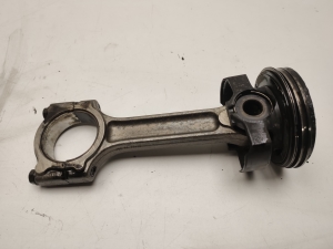 Mercedes Benz A-Class 176 (2012–2018) Keps A6070302100 - 6