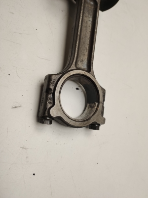 Mercedes Benz A-Class 176 (2012–2018) Keps A6070302100 - 3