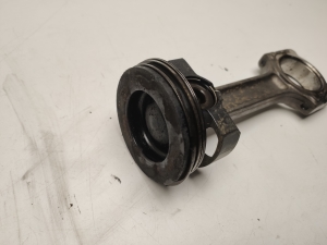 Mercedes Benz A-Class 176 (2012–2018) Keps A6070302100 - 4