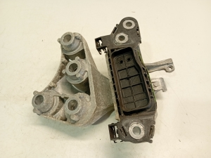Opel Astra K (2015–2021) Käigukasti padi 39004957 - 3