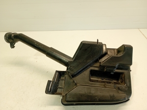 Opel Astra K (2015–2021) Front washer fluid reservoir 39155355 - 5