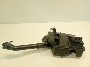 Opel Astra K (2015–2021) Front washer fluid reservoir 39155355 - 6