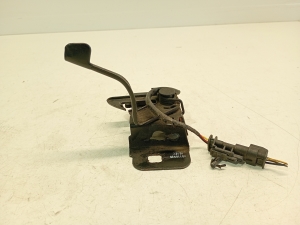 Opel Astra K (2015–2021) Hood latch 39118536 - 4