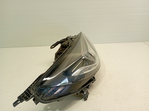 Opel Astra K (2015–2021) Esituli 39158008 - 5