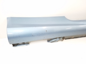 Mercedes Benz E-Class W207 (2009–2017) Schwellerverkleidung außen A2076901040 - 3
