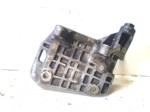 Support de fixation moteur - 059903143AJ