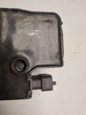 Mercedes Benz S-Class 220 (1998–2005) Süütepool A0001587803 - 2