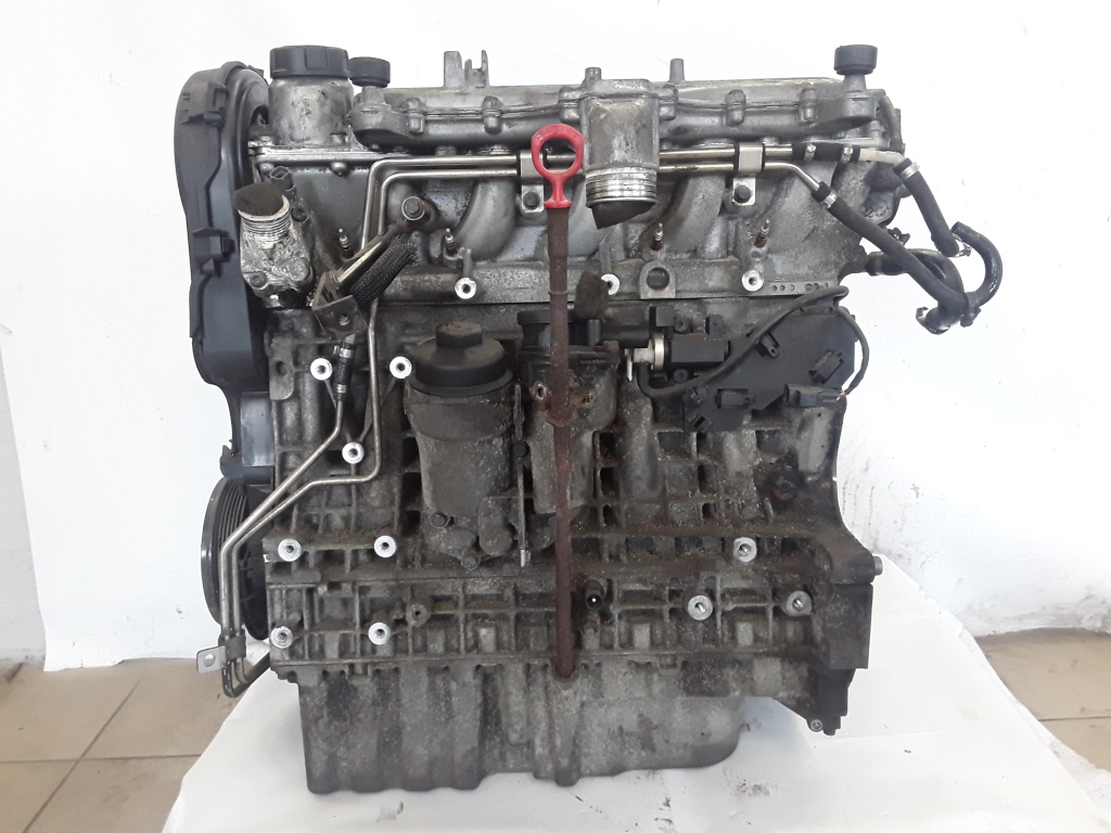 VOLVO XC90 1 generation (2002-2014) Holý motor D5244T 21091865