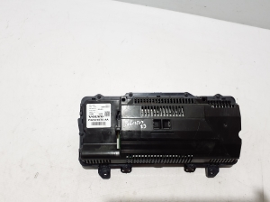Polestar 2 II (2021–2026) Instrument cluster 32374575 - 3
