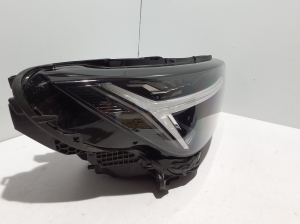 VOLVO C 40 I (2022–2026) Scheinwerfer vorne - 3