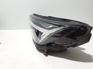 VOLVO C 40 I (2022–2026) Scheinwerfer vorne - 8