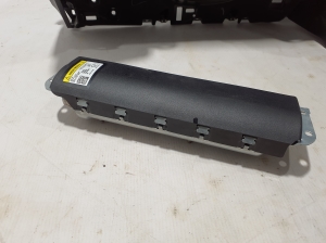 Polestar 2 II (2021–2026) Armatuurlaud 32372223 - 8