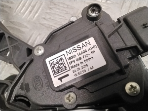 NISSAN Murano Z51 (2007–2015) Gaspedal 180021AA0B - 2