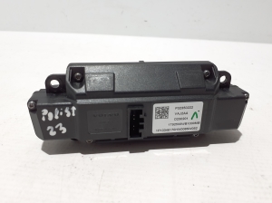 Polestar 2 II (2021–2026) Display switch 32350222 - 2