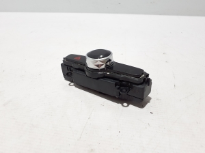 Polestar 2 II (2021–2026) Display switch 32350222 - 3
