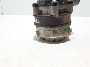 Polestar 2 II (2021–2026) Tsirkulatsioonipump 32339380 - 3