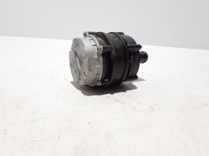 Polestar 2 II (2021–2026) Tsirkulatsioonipump 32135208 - 3