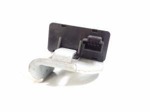 Mercedes Benz E-Class W207 (2009–2017) Alarm module A2079057501 - 2