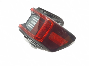 Polestar 2 II (2021–2026) Eckleuchte hinten 31108941 - 2
