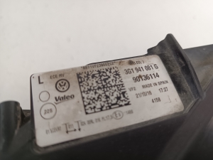 Volkswagen Passat B8 (2014–2023) Esituli 3G1941081G - 4