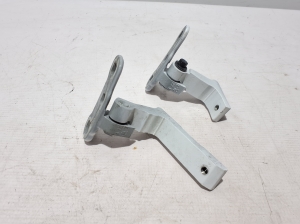 Polestar 2 II (2021–2026) Rear side door upper hinge 32228606 - 2