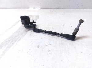 AUDI A4 B9 (2015–2026) Andur tagumisel rummul 4M0907503 - 3