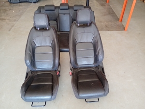 Jaguar XE (2015–2026) Front seat and its parts - 11