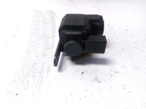 AUDI A7 (2010–2018) Magnetventil 059906609B - 4