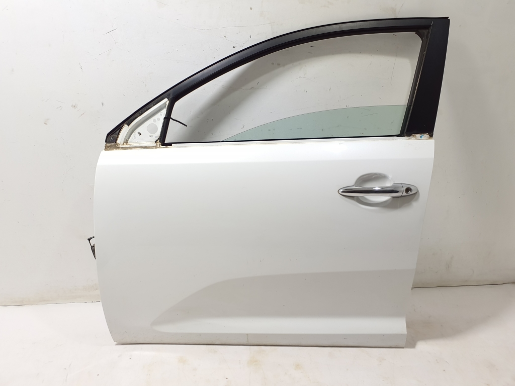 Kia Sportage (2010–2016) Esiuks 760033W001 Kia Sportage (2010–2016) Esiuks 760033W001
