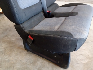 Opel Vivaro B (2014–2019) Vordersitz und seine Teile - 4