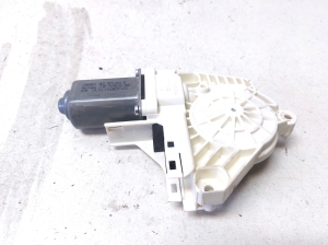 Front door window regulator motor - 8K0959801B
