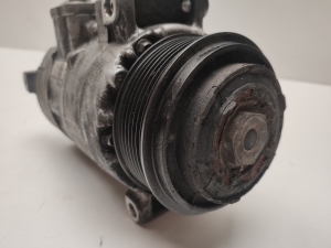 Mercedes Benz E-Class W212 (2009–2015) Konditsioneeri kompressor A0022303211 - 5