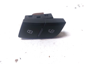 Door lock/unlock switch - 4G8962108