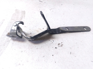 Trunk lid hinge - 4G8827300