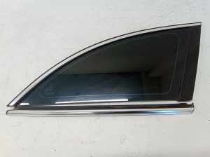 Rear quarter glass and its parts - A2516702650