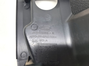   Einstiegsleistenverkleidung  - JX7BA13209A 