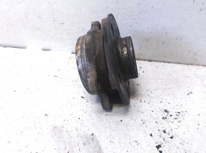 AUDI A7 (2010–2018) Front hub bearing 8K0407 - 2