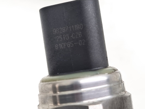 Opel Combo E (2018–2026) Sensor im Kraftstofffiltergehäuse 9828711180 - 4