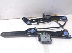Rear side door window regulator - 4G8839462A