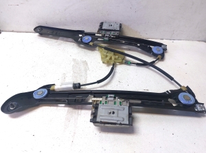 Rear side door window regulator - 4G8839461A