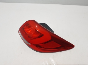 Kia Sportage (2010–2016) Eckleuchte hinten 924023W610 - 4