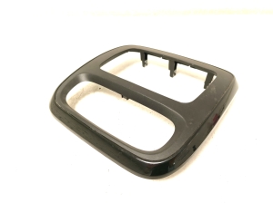 Opel Vivaro B (2014–2019) Dashboard trim 682604612R - 4