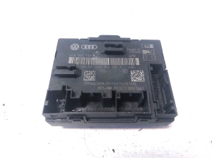 AUDI A7 (2010–2018) Front door control unit 4G8959792A - 2