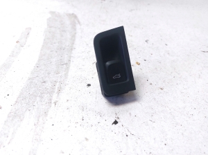 Trunk opening switch - 4G8959829