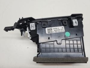 Ford Focus (2018–2026) Dashboard air vent grilles JX7B19893CJ3JA6 - 4