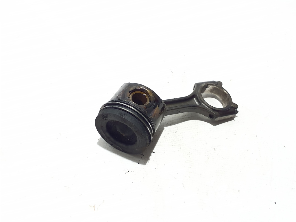 Kia Sportage (2010–2016) Kolb ja selle osad 234102A908 Kia Sportage (2010–2016) Kolb ja selle osad 234102A908