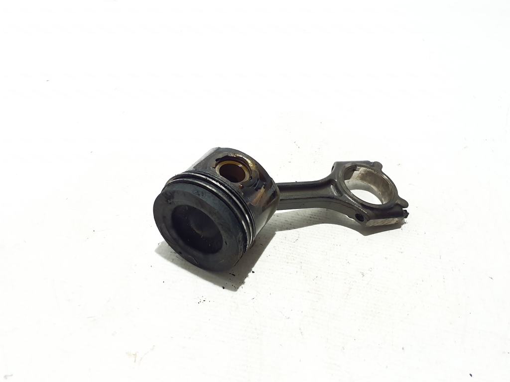 Kia Sportage (2010–2016) Kolb ja selle osad 234102A908 Kia Sportage (2010–2016) Kolb ja selle osad 234102A908
