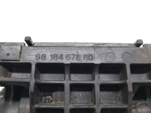 Ford Focus (2018–2026) Termostaadi korpus 9818467880 - 2