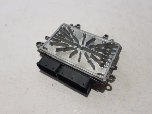Volkswagen Caddy III (2004–2015) Engine control unit 0261209038 - 2